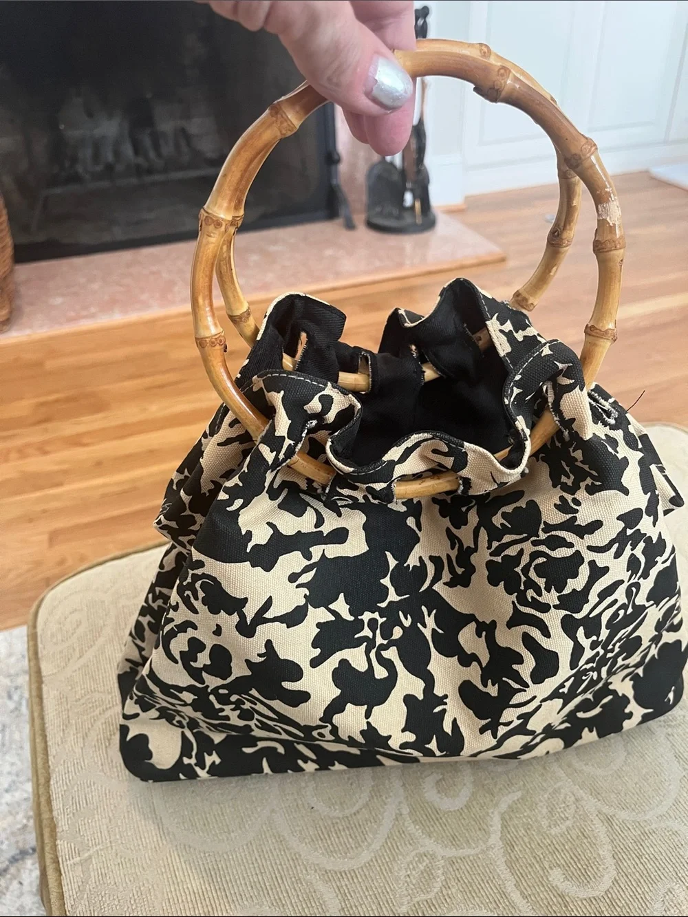 Black and Cream Floral Bamboo-Handle Tote Bag/Purse 100% Cotton